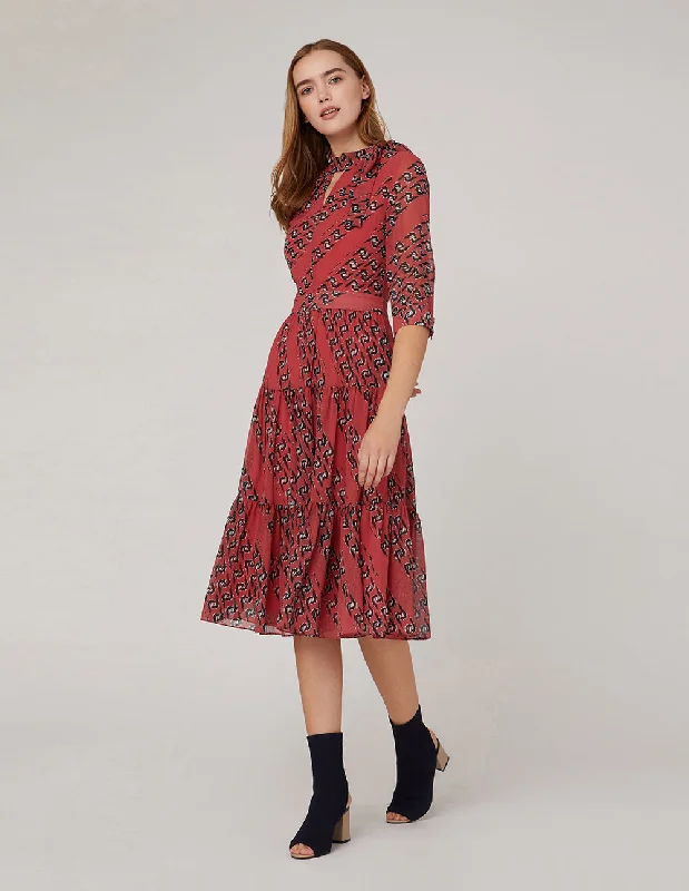 MARYLING CHAIN PRINT V-NECK GEORGETTE DRESS