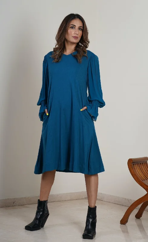 A-line dress in cotton linen