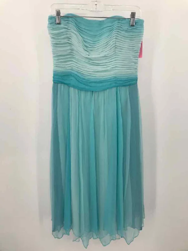Pre-Owned Laundry Blue Size 6 Knee Length Strapless Dress