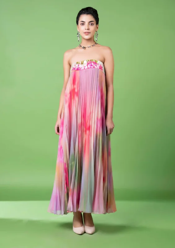 Drizzly floral pleated dress