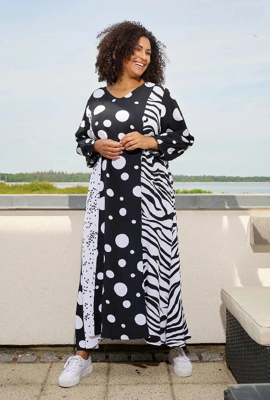 Aprico Curve Beaconion Multi Print Maxi Dress, Black Comfortable Fit-and-Flare Maxi Dress Aprico Curve Beaconion Multi Print Maxi Dress, Black Comfortable Fit-and-Flare Maxi Dress