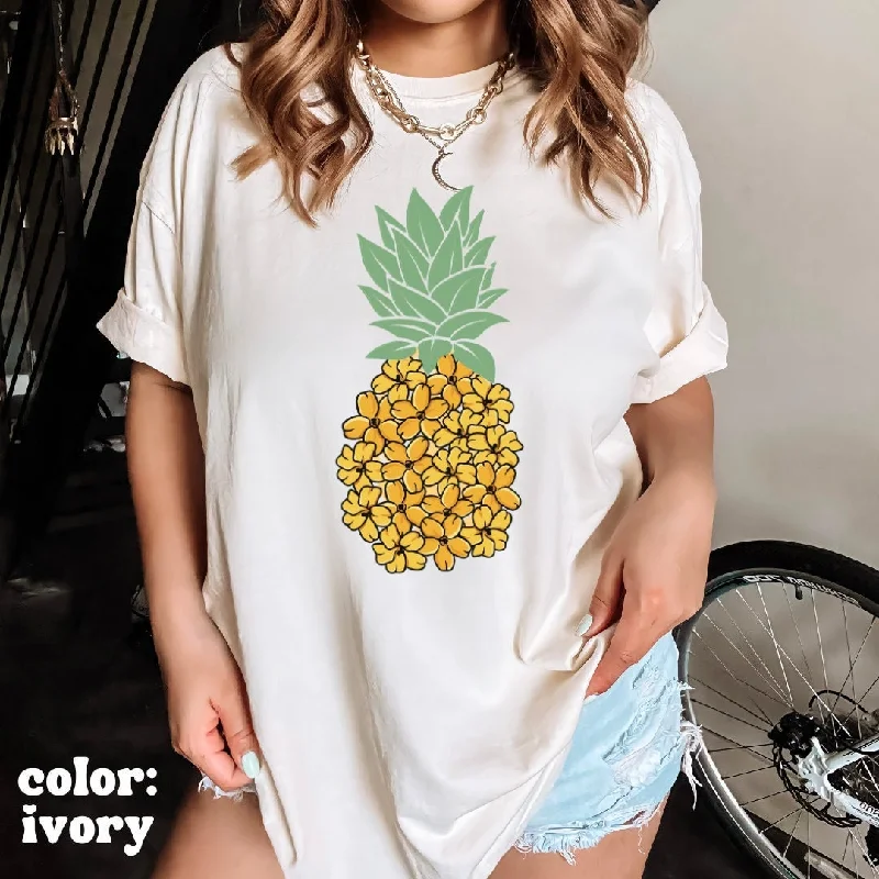 Hawaiian Beach Tee - Puakenikeni Flower Pineapple Tee - Women's Oversized Summer Beach Tee - Comfort Colors Unisex Tee Fleece Nylon Spandex Hawaiian Beach Tee - Puakenikeni Flower Pineapple Tee - Women's Oversized Summer Beach Tee - Comfort Colors Unisex Tee Fleece Nylon Spandex
