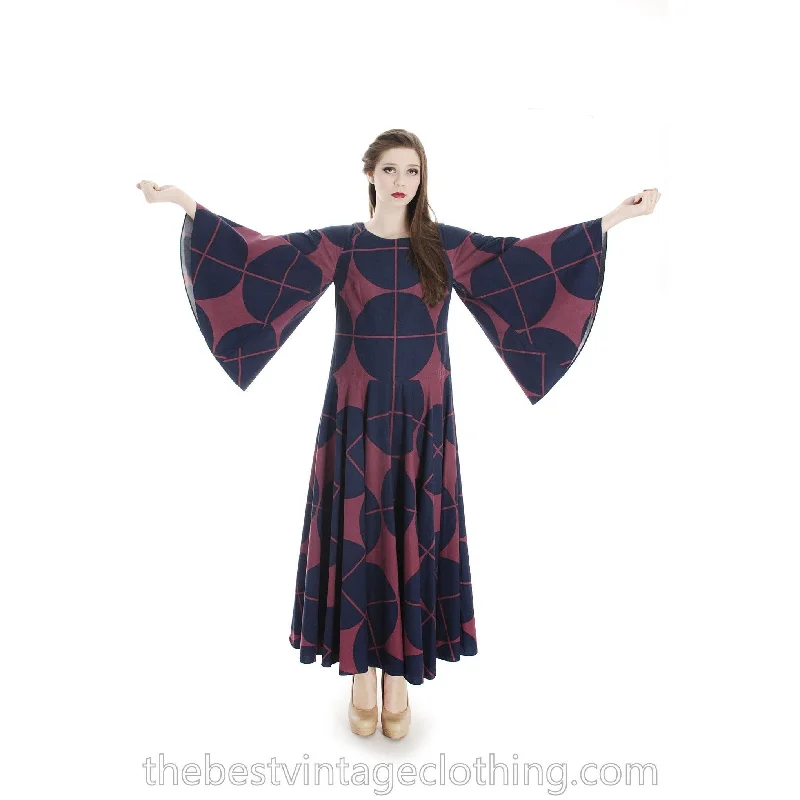 Vintage Marimekko Katsuji Wakisaka Angel Sleeve Full Skirt Maxi Dress Cotton 40/12 Blue Red Stylish Pleated A-Line Maxi Dress Vintage Marimekko Katsuji Wakisaka Angel Sleeve Full Skirt Maxi Dress Cotton 40/12 Blue Red Stylish Pleated A-Line Maxi Dress