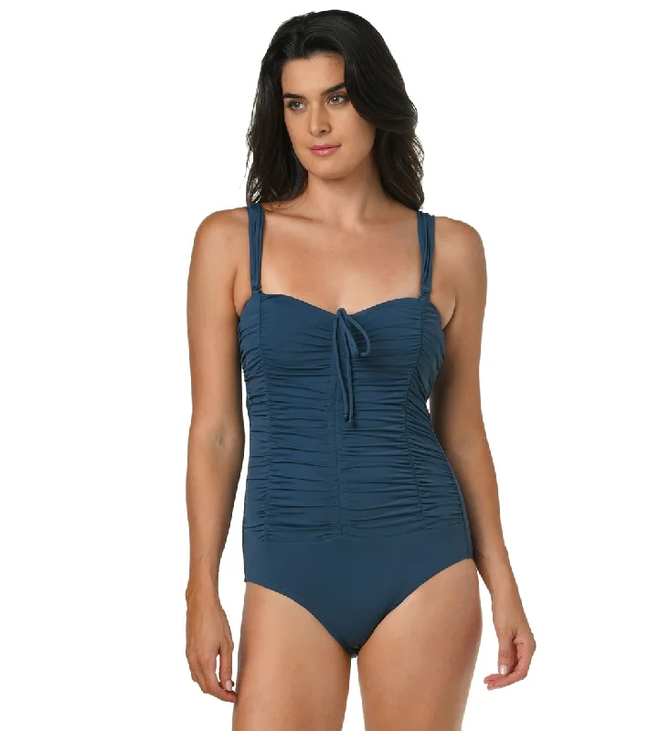 Jantzen Women's Solid Greta One Piece Swimsuit Azure Classic One-Piece