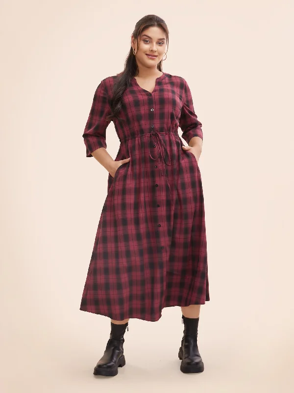 Plaid Drawstring Notched Pocket Maxi Dress Elegant Maxi Dress with Drapes