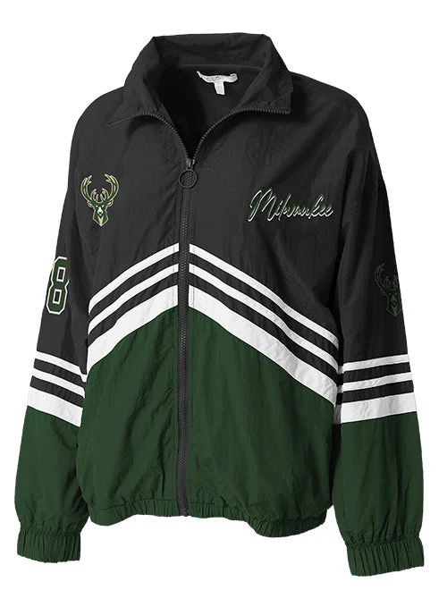 Women's Wear By Erin Andrews Lightweight Milwaukee Bucks Windbreaker Jacket Faux Fur Jacket Real Fur Jacket Shearling Jacket